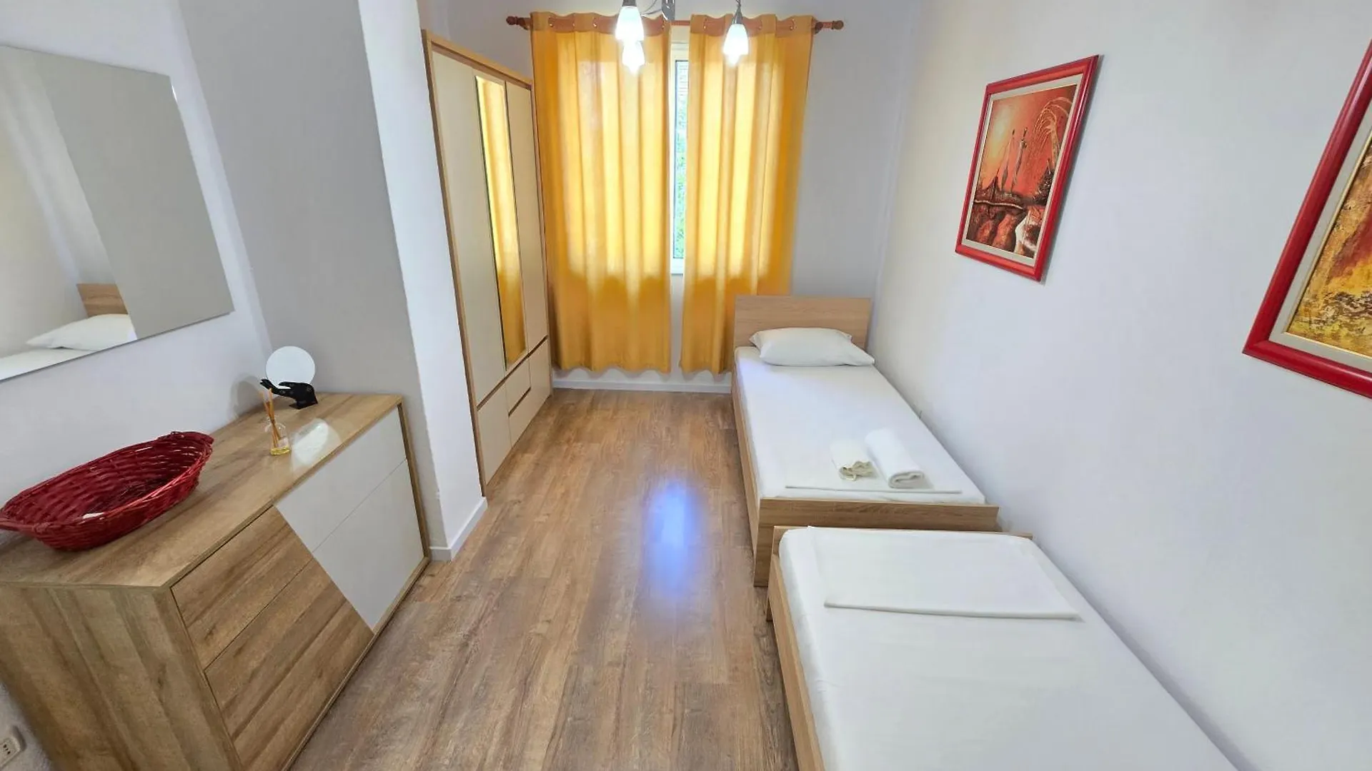 L Etoile Apartment Tirana Albânia